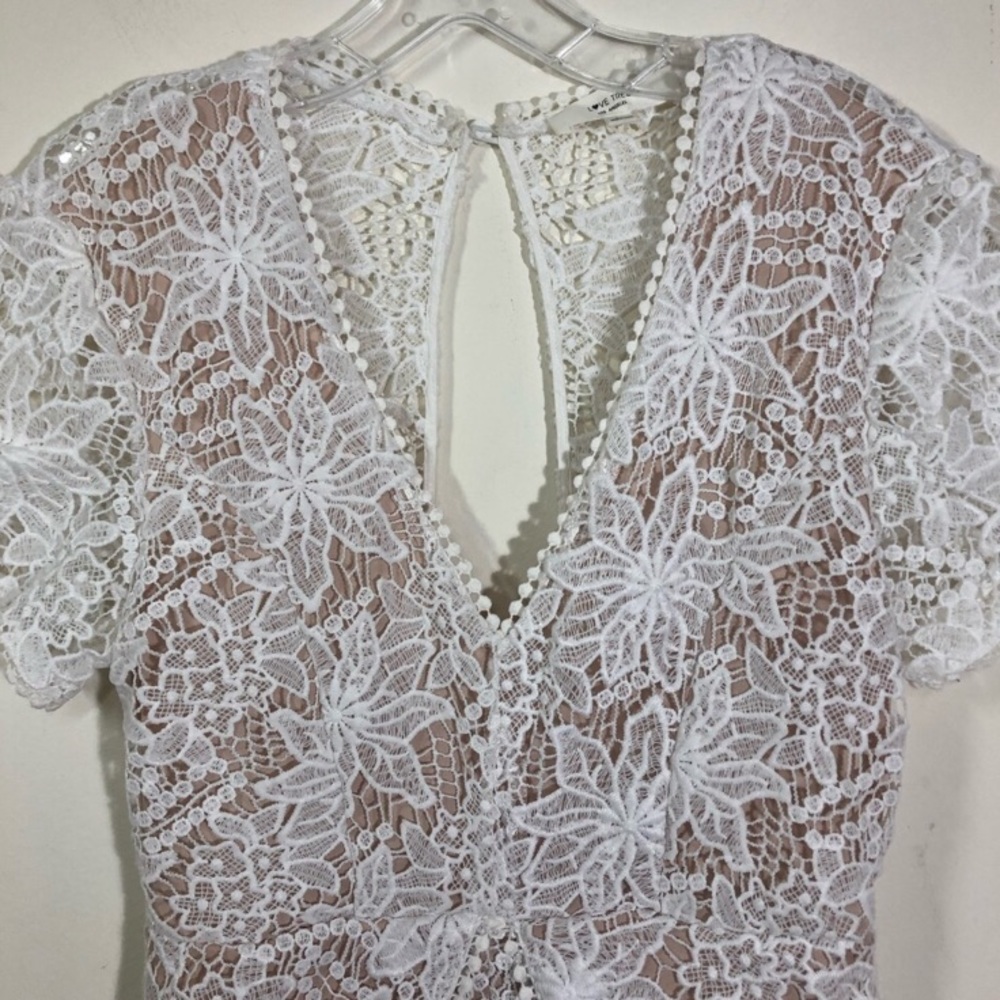 Lace Nude/white romper NWOT